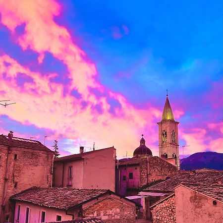 Regina D'Aragona Casa Vacanze Sulmona Zewnętrze zdjęcie
