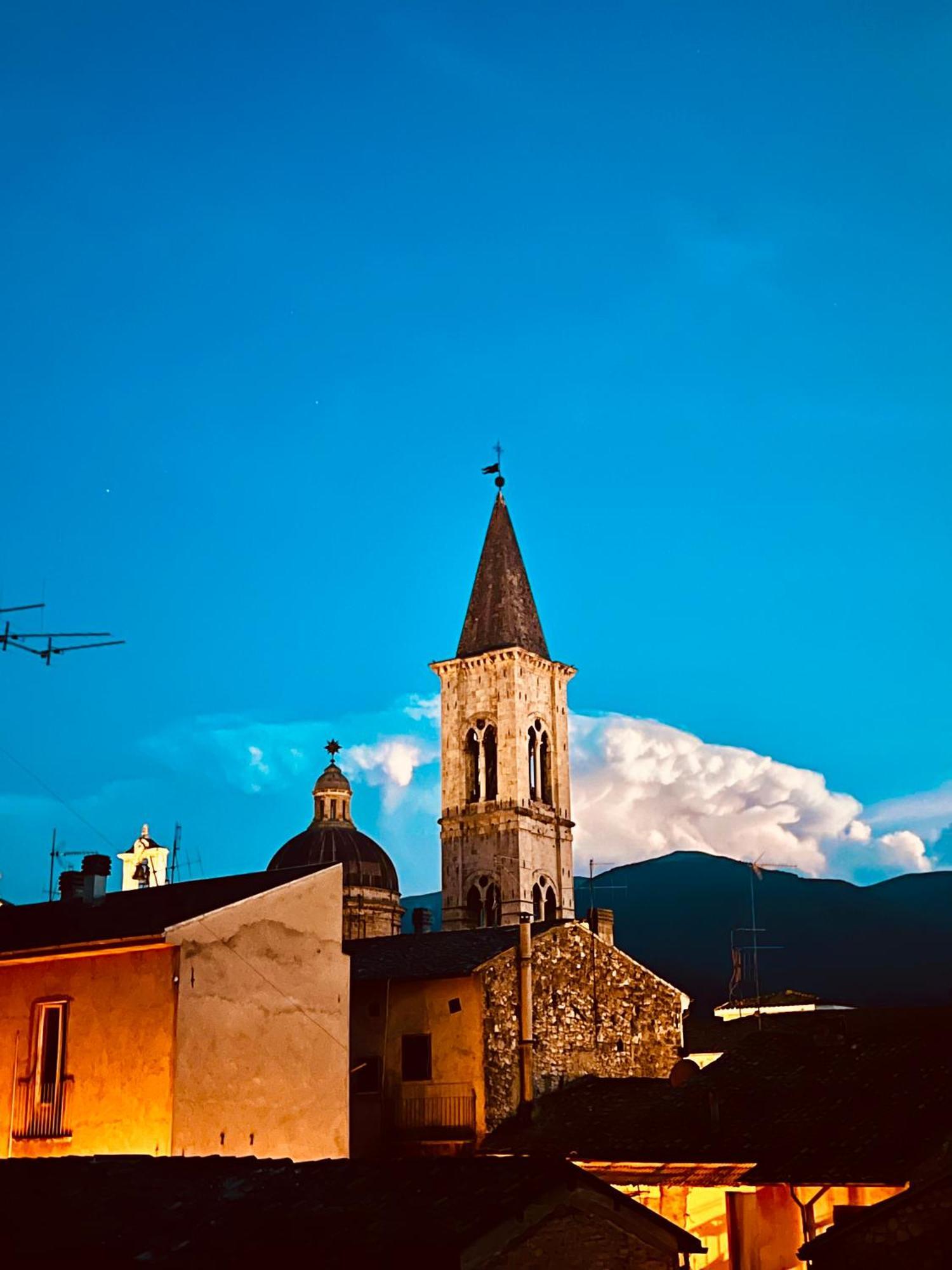 Regina D'Aragona Casa Vacanze Sulmona Zewnętrze zdjęcie
