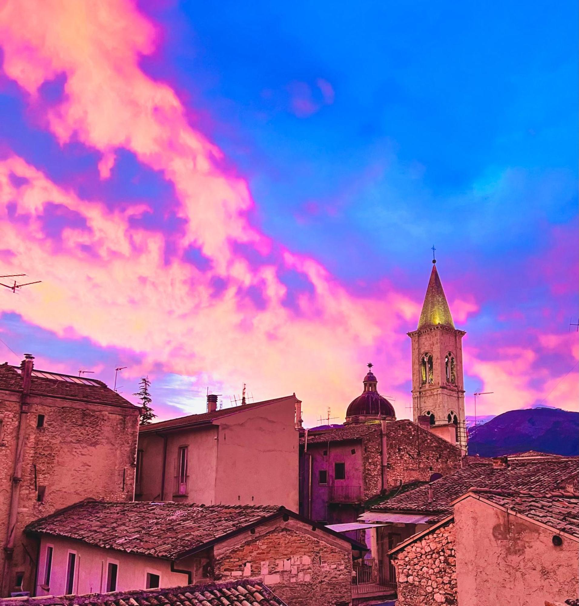 Regina D'Aragona Casa Vacanze Sulmona Zewnętrze zdjęcie